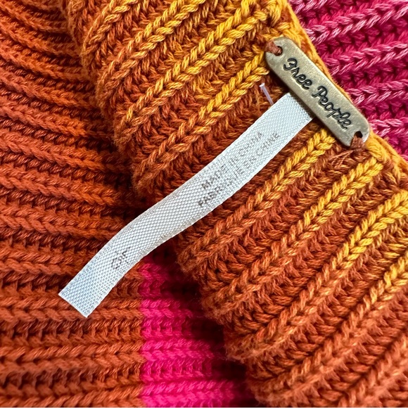 FREE PEOPLE JUST MY STRIPE SWEATER - Picture 4 of 4